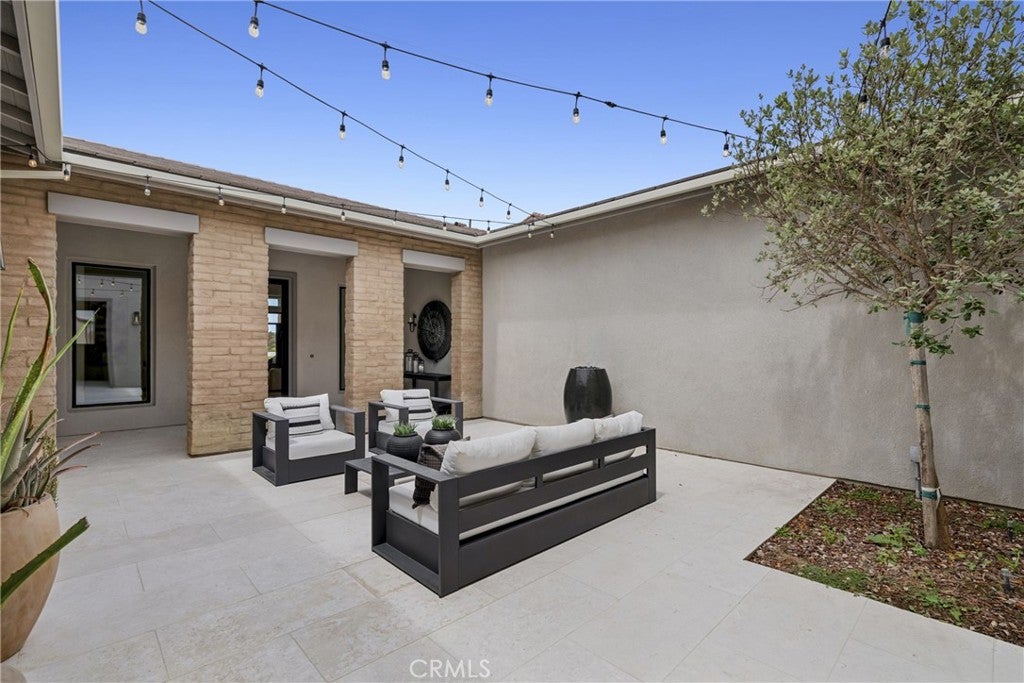 18411 Boulder Bluff