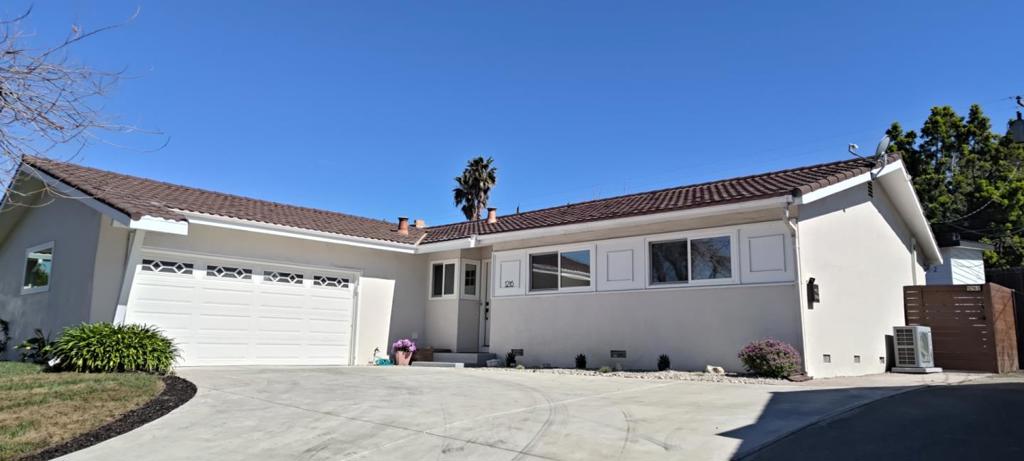 1216 Champagne Lane
