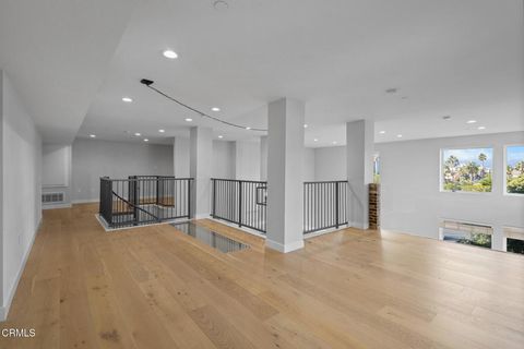 Tiny photo for 1901 Victoria Avenue #204, Oxnard, CA 93035 (MLS # V1-33485)