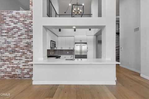 Tiny photo for 1901 Victoria Avenue #204, Oxnard, CA 93035 (MLS # V1-33485)