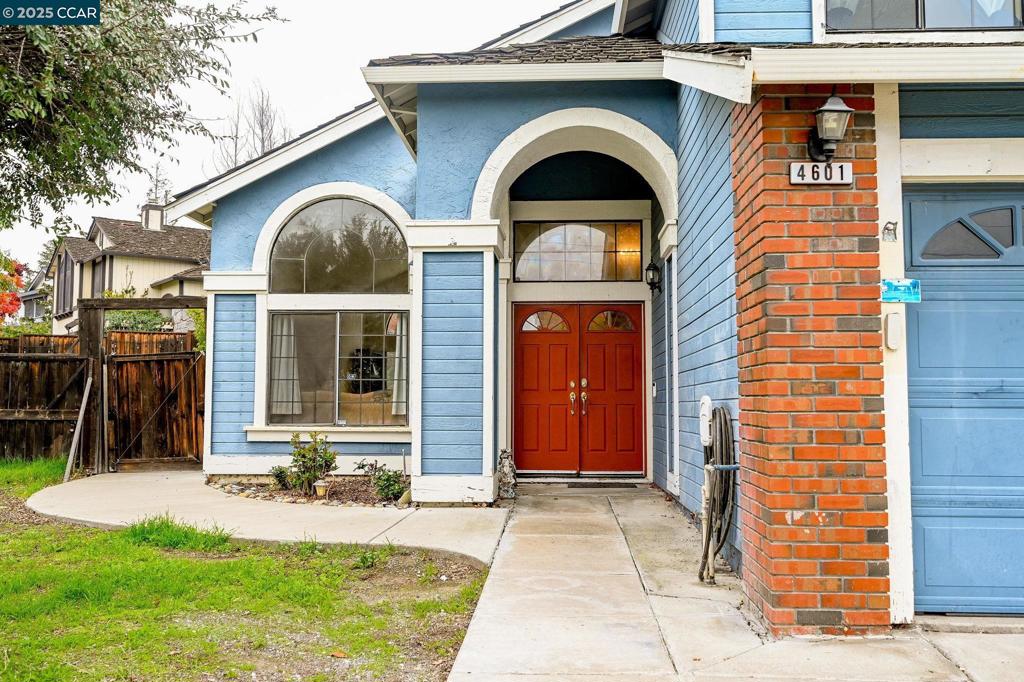 4601 Country Hills Dr