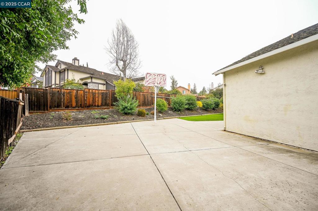 PONDEROSA - Residential