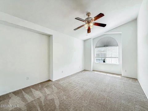 Tiny photo for 1685 Glider Court, Thousand Oaks, CA 91320 (MLS # 226004308)