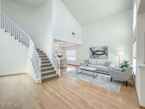 Tiny photo for 1685 Glider Court, Thousand Oaks, CA 91320 (MLS # 226004308)