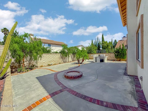 Tiny photo for 1685 Glider Court, Thousand Oaks, CA 91320 (MLS # 226004308)