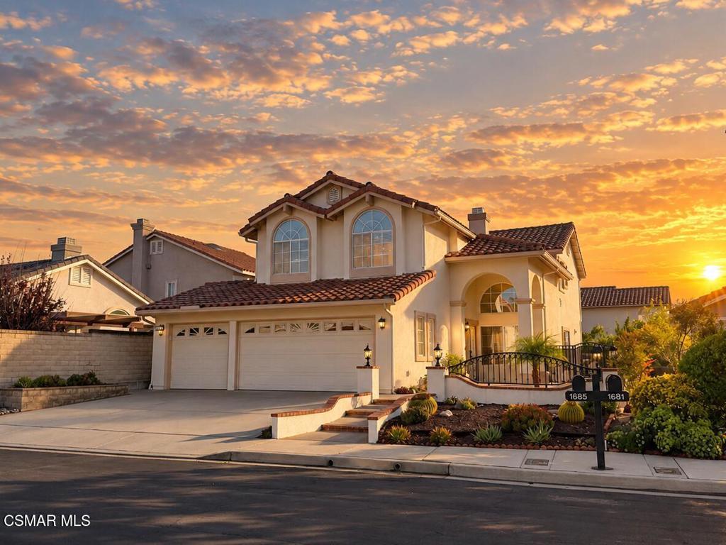 Photo of 1685 Glider Court, Thousand Oaks, CA 91320 (MLS # 226004308)