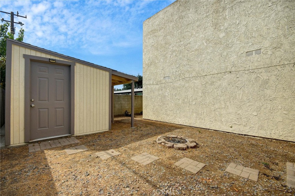 154 N Roberto Avenue