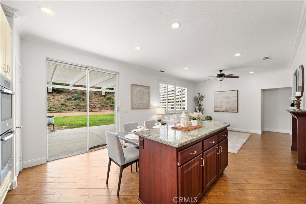 31 Tradition Place, Irvine CA 92602 - Photo 11