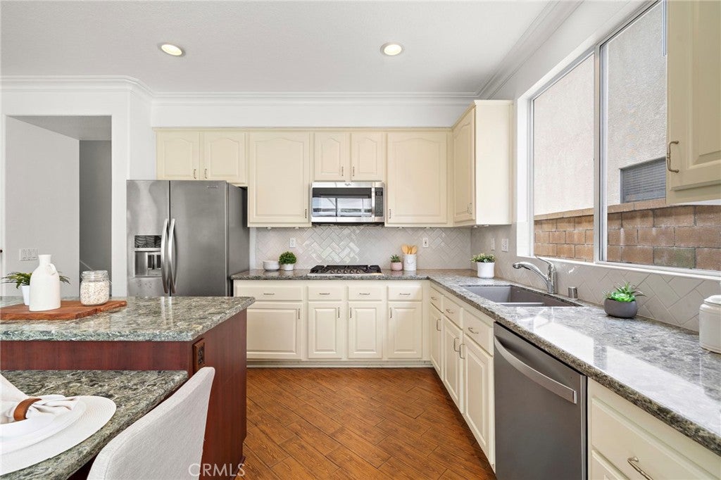 31 Tradition Place, Irvine CA 92602 - Photo 10
