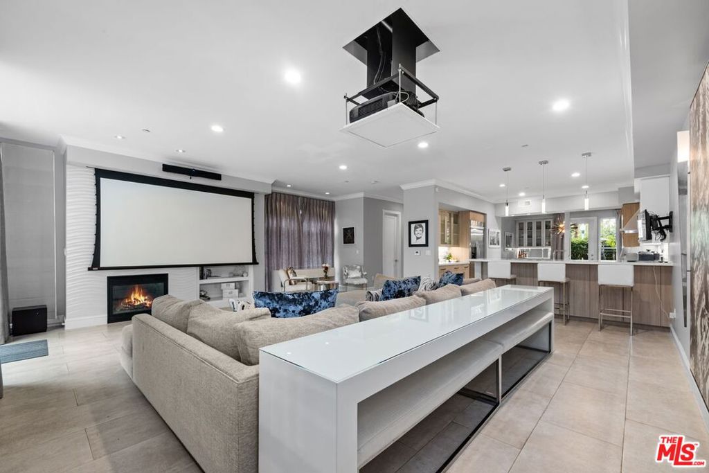 Properties 1 6099 S Seabluff Drive