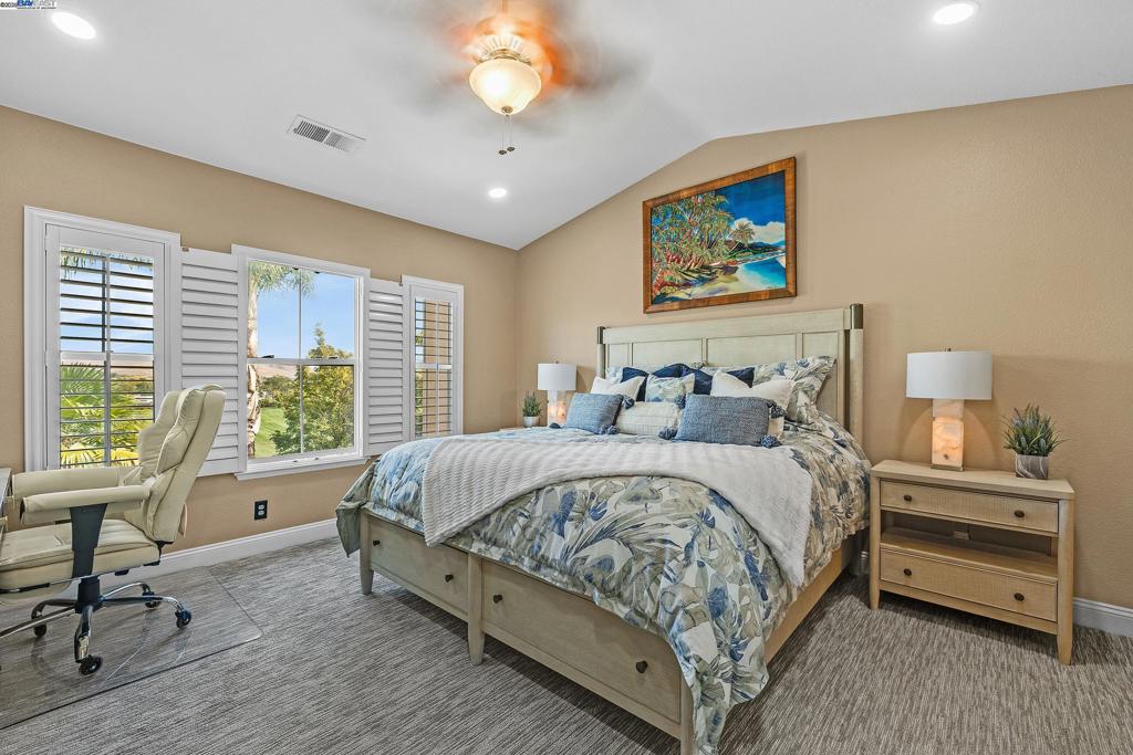 CEDAR BRIDGE - Residential