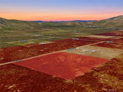 Photo of 0 Glacier Trail, California Valley, CA 93453 (MLS # SC26182630)