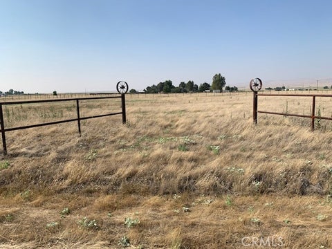 Tiny photo for 0 Glacier Trail, California Valley, CA 93453 (MLS # SC26182630)