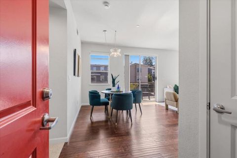 Photo of 1065 Saginaw Terrace #203, Sunnyvale, CA 94089 (MLS # ML82043938)
