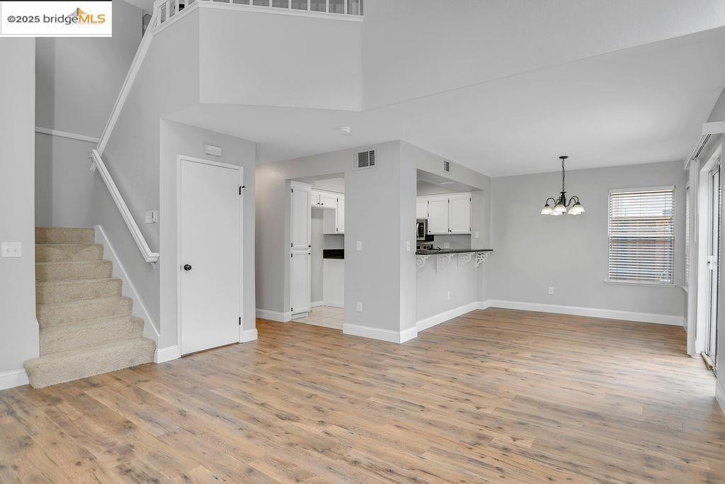 CALIF DAWN - Residential