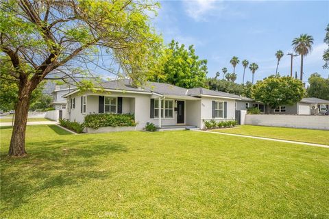 323 W Bennett Avenue Glendora CA 91741