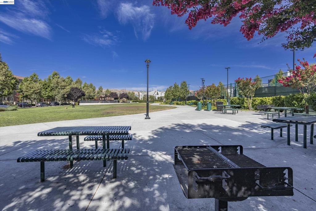 1378 Piper Dr