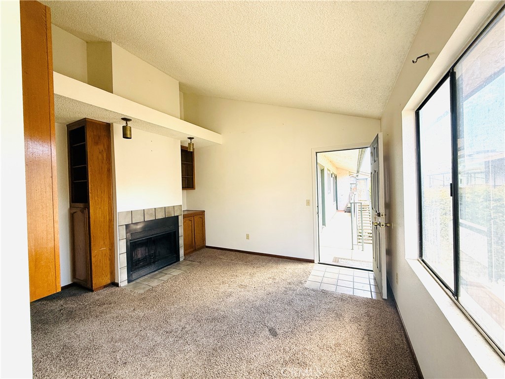 4043 Utah Street 8