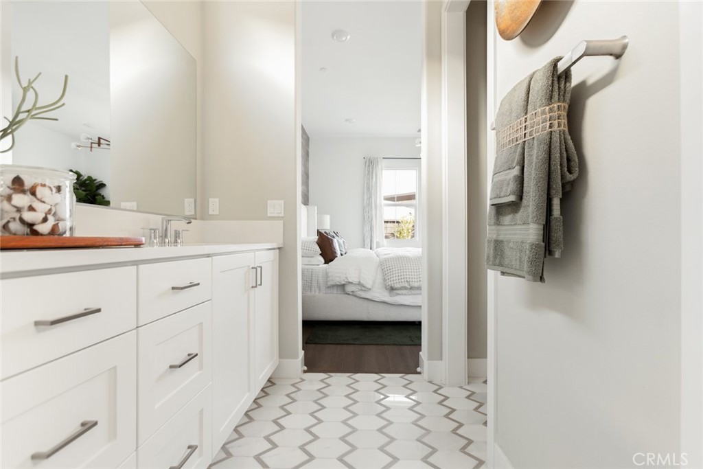 Pearl (PEARL) - Residential