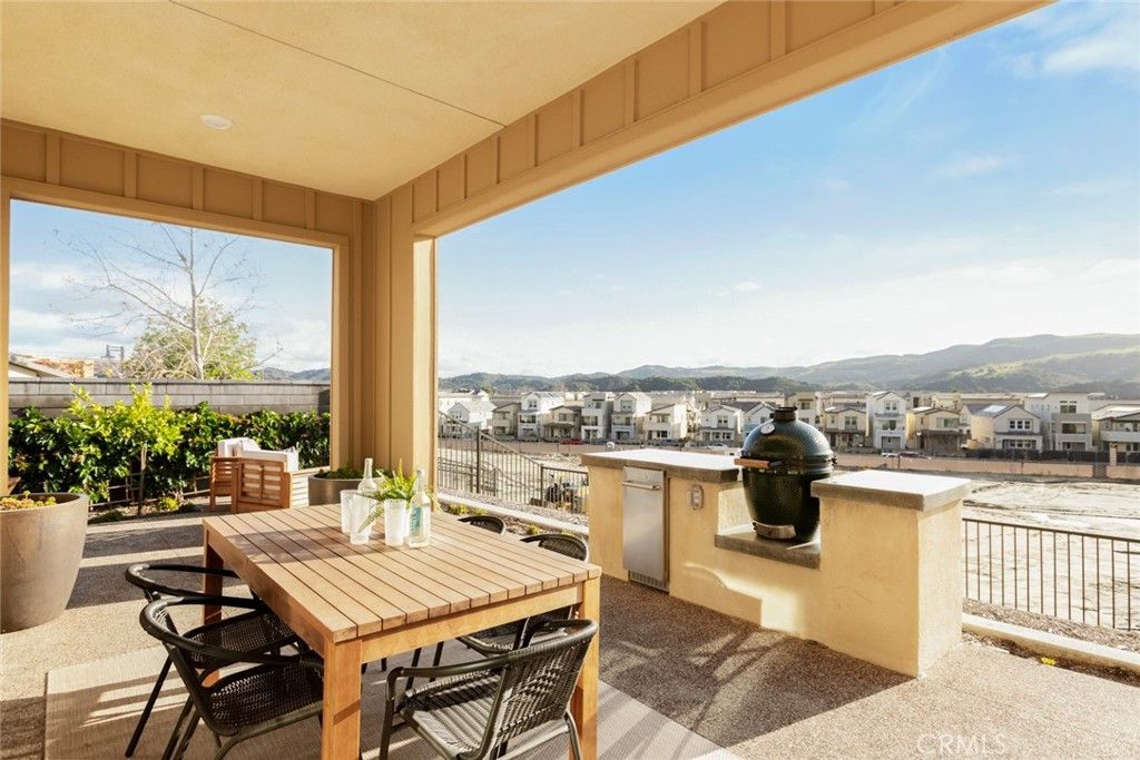 Photo of 502 Sunrise Road Rd, Rancho Mission Viejo, CA 92694 (MLS # OC25225317)