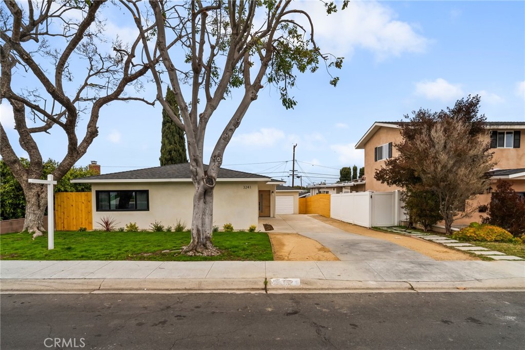 3241 Dalemead Street