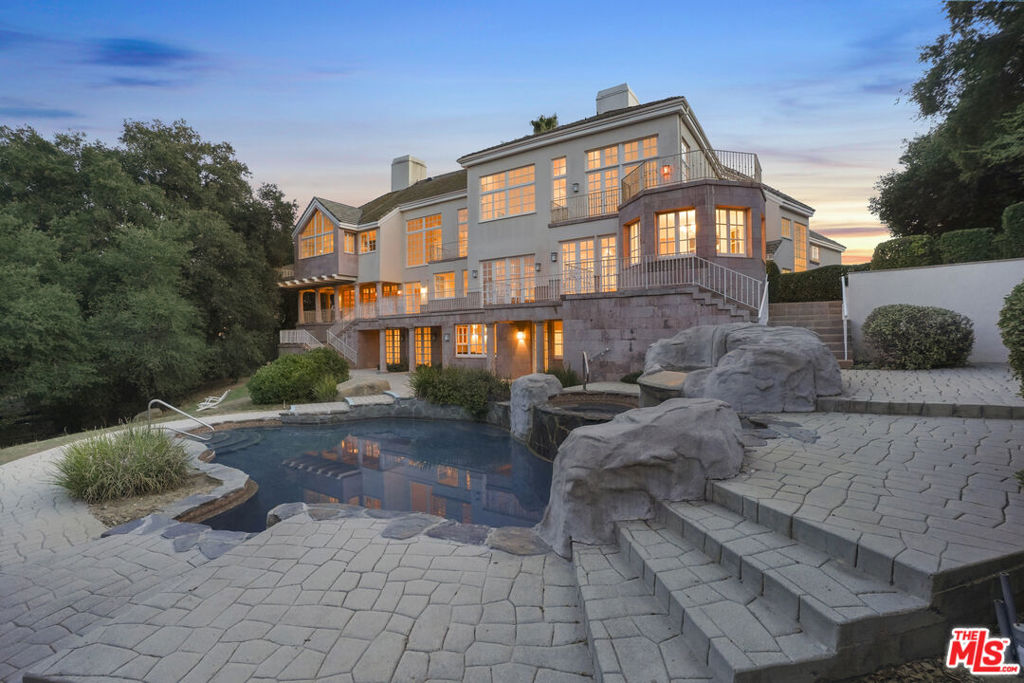 22515 La Quilla Drive