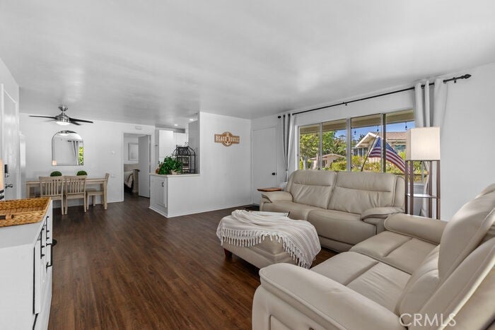 591 Avenida Majorca O