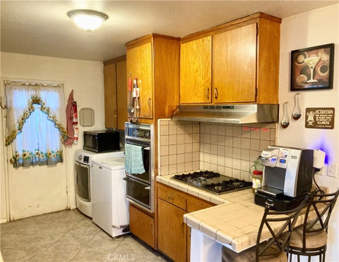 Tiny photo for 1273 Elsinor Avenue, Ventura, CA 93004 (MLS # AR26224814)