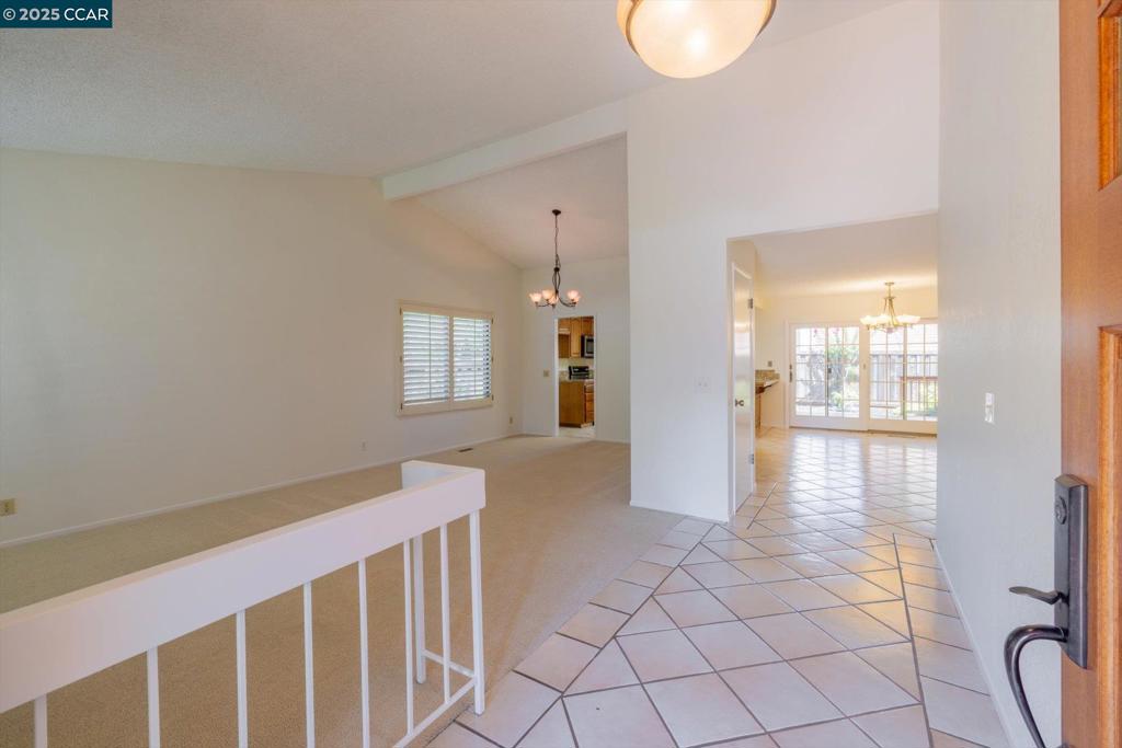 171 Mount Tam Ct