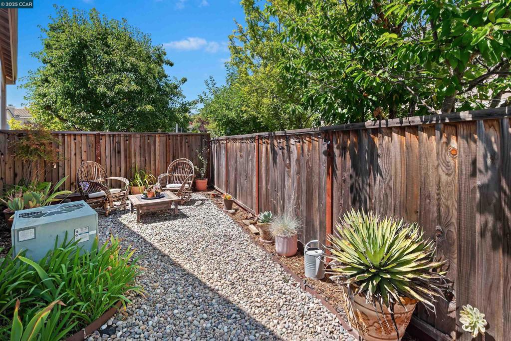 TASSAJARA RIDGE - Residential