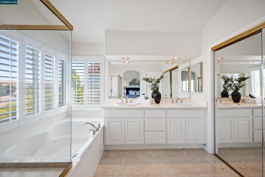 TASSAJARA RIDGE - Residential