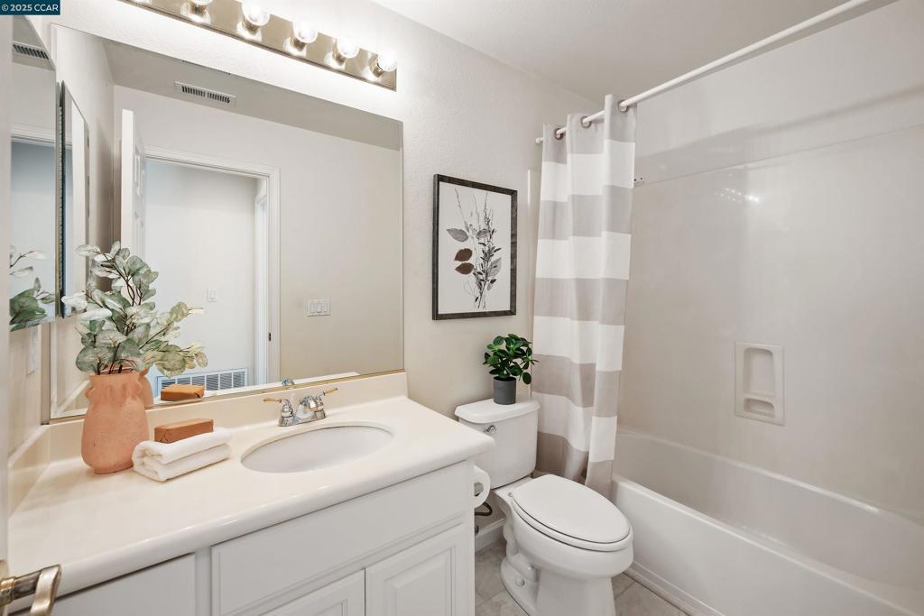 TASSAJARA RIDGE - Residential