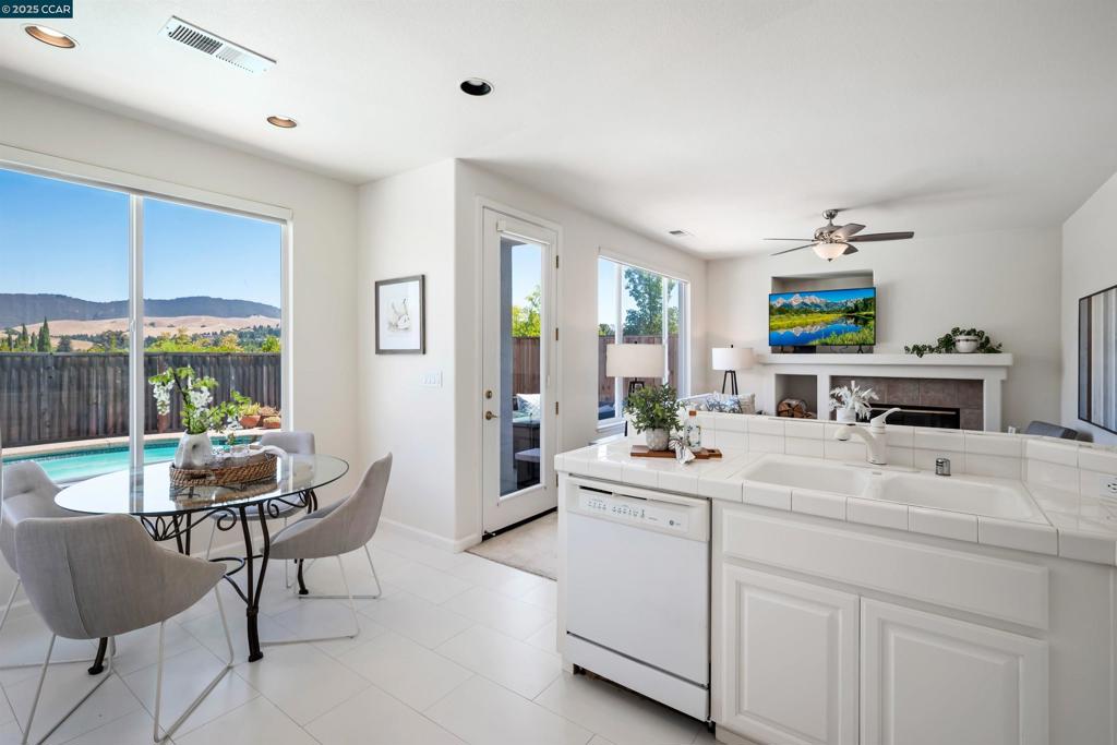 TASSAJARA RIDGE - Residential