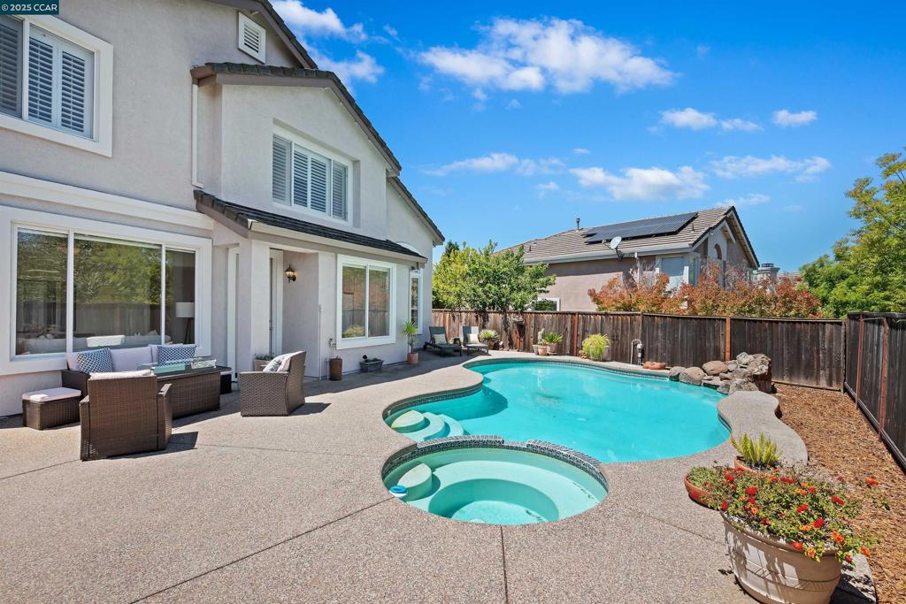 TASSAJARA RIDGE - Residential