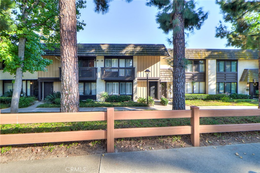 Townhome located in the beautiful Tiburon Community Complex in Puddingstone Lake area that boasts highly sought after award-winning Bonita Unified School District. This home has a very nice floorplan with the living room facing the street and surrounded by lush vegetation. Kitchen has been recently remodeled and has a glass slider that allows lots of daylight and opens to a nice enclosed patio that leads to garage. Primary bedroom is very spacious with its own bathroom as well as a balcony that overlooks the greenbelt. Two other bedrooms are also a good size. There is a full bathroom with tub upstairs as well as a half bathroom downstairs for guests. Home has shutters covering most windows. This unit faces the street and is in very close proximity to all of the community amenities including swimming pool, BBQ area, basketball court and tennis courts. Easy access to 57, 10 & 210 Freeways.