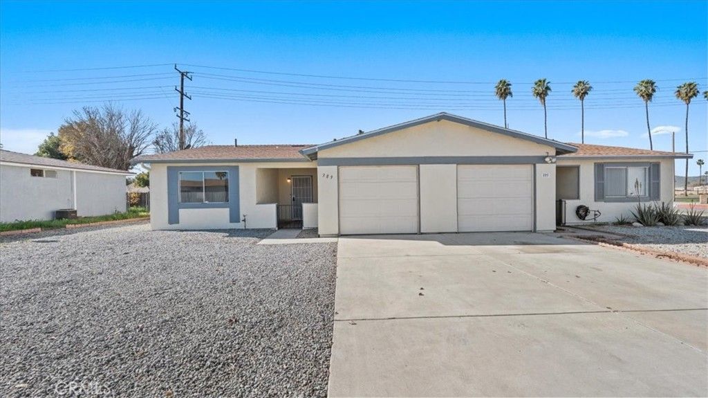 Photo of 389 Antigua St, Hemet, CA 92545 (MLS # IV26011174)