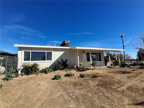 Photo of 18778 Valencia St, Hesperia, CA 92345 (MLS # OC26033557)
