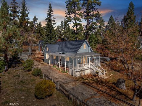Photo of 39246 Willow Landing Rd, Big Bear Lake, CA 92315 (MLS # IG25246771) Photo of 39246 Willow Landing Rd, Big Bear Lake, CA 92315 (MLS # IG25246771)