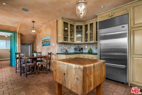 Tiny photo for 4557 Saltillo Street, Woodland Hills, CA 91364 (MLS # 25626561)