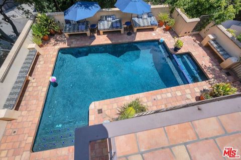 Tiny photo for 4557 Saltillo Street, Woodland Hills, CA 91364 (MLS # 25626561)