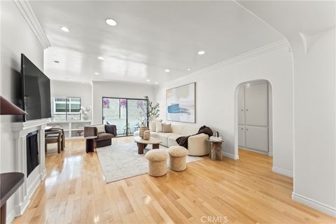 Photo of 11928 Kiowa AVE #105, Los Angeles, CA 90049 (MLS # OC26095486)