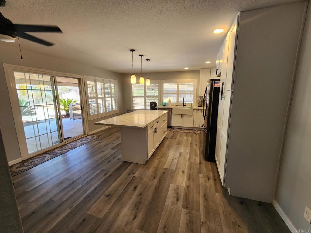 11815 Elkins
