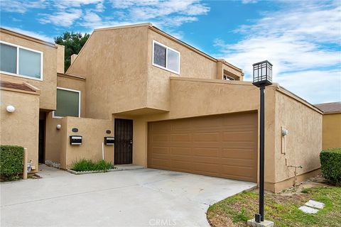 Photo of 4778 Serrente Plz, Yorba Linda, CA 92886 (MLS # PW25250540) Photo of 4778 Serrente Plz, Yorba Linda, CA 92886 (MLS # PW25250540)