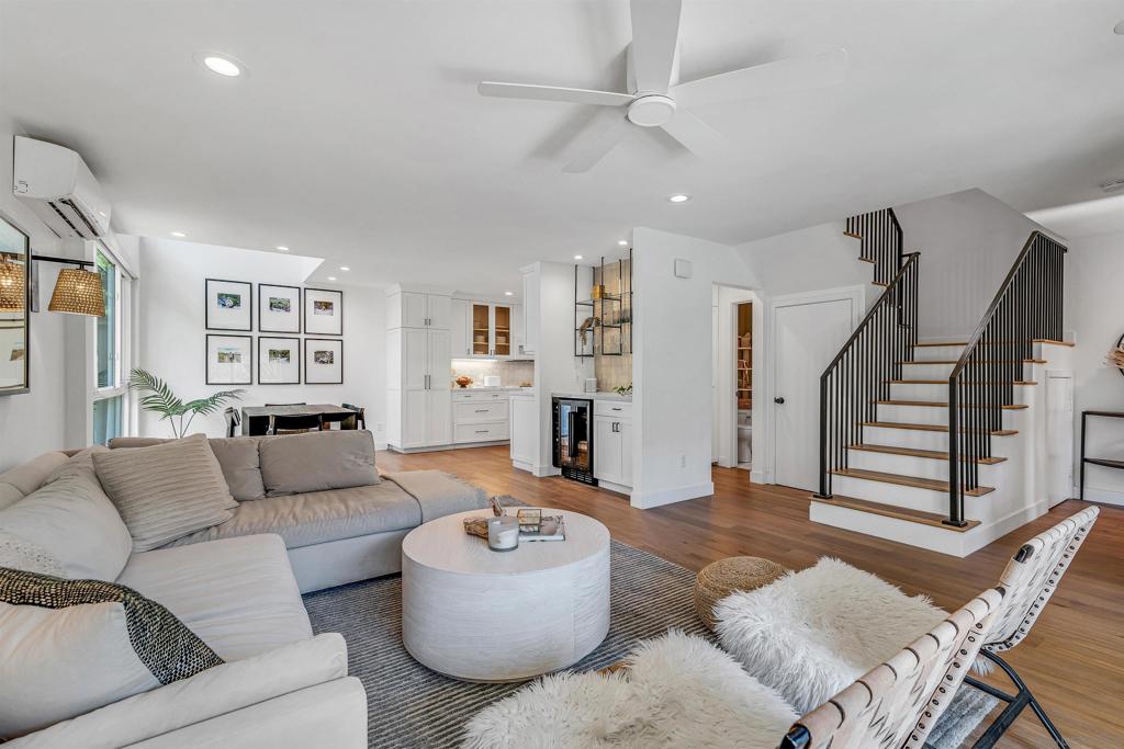 353 S Sierra Ave 195