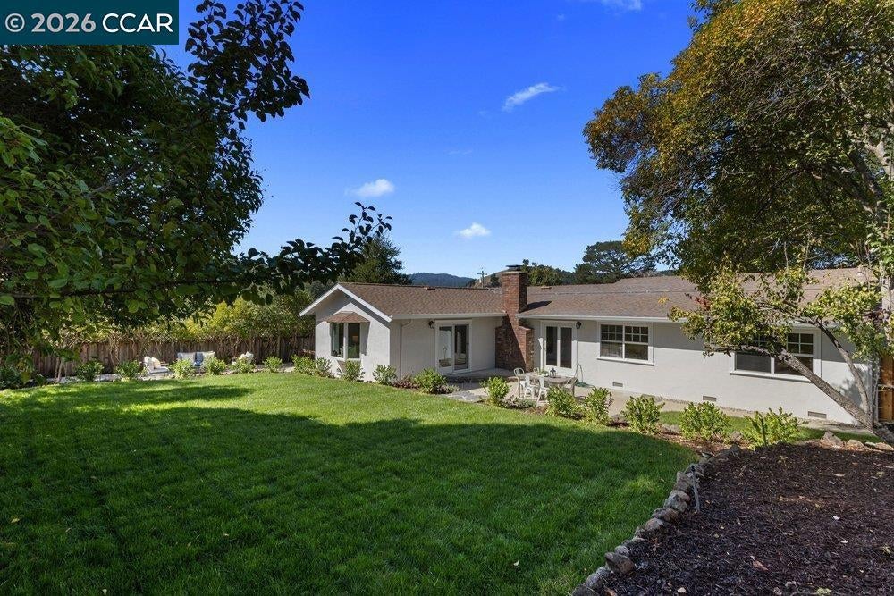 9 Dickenson Drive