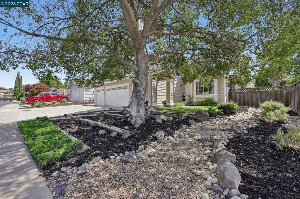 3112 Sunflower Dr