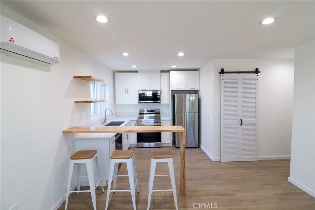 449 S Grand Street