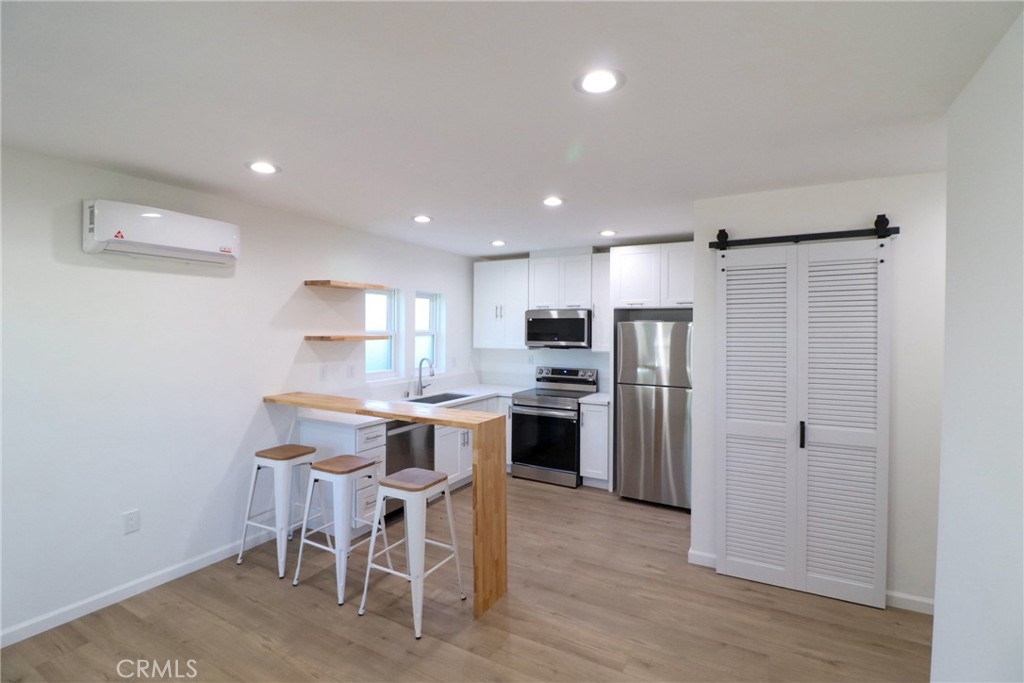 449 S Grand Street