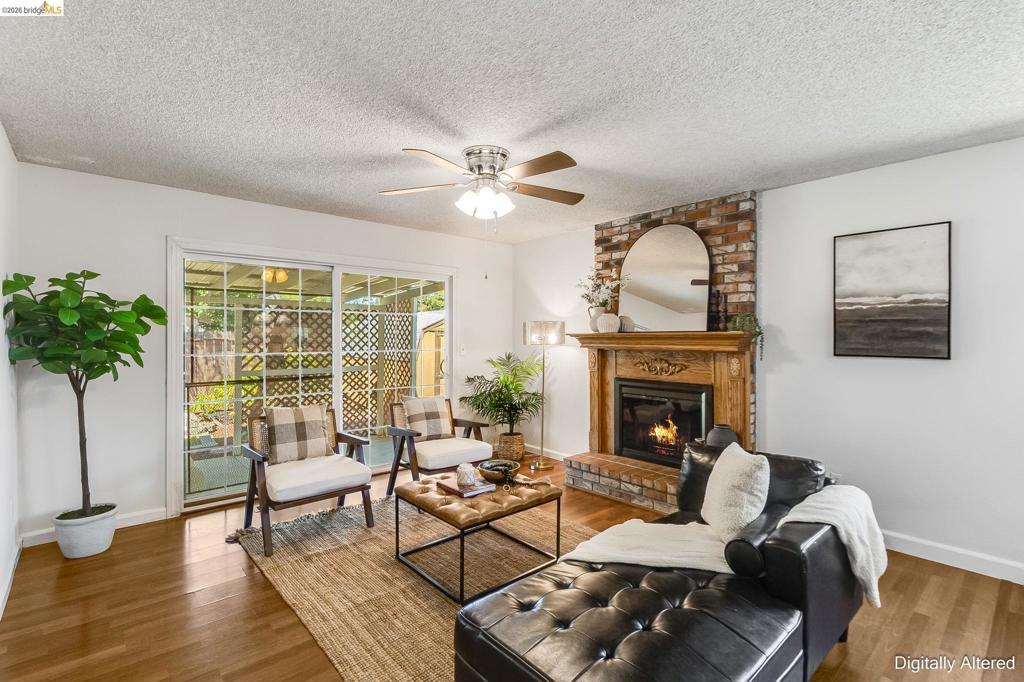 2113 Cordoba Way