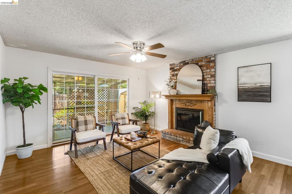 2113 Cordoba Way